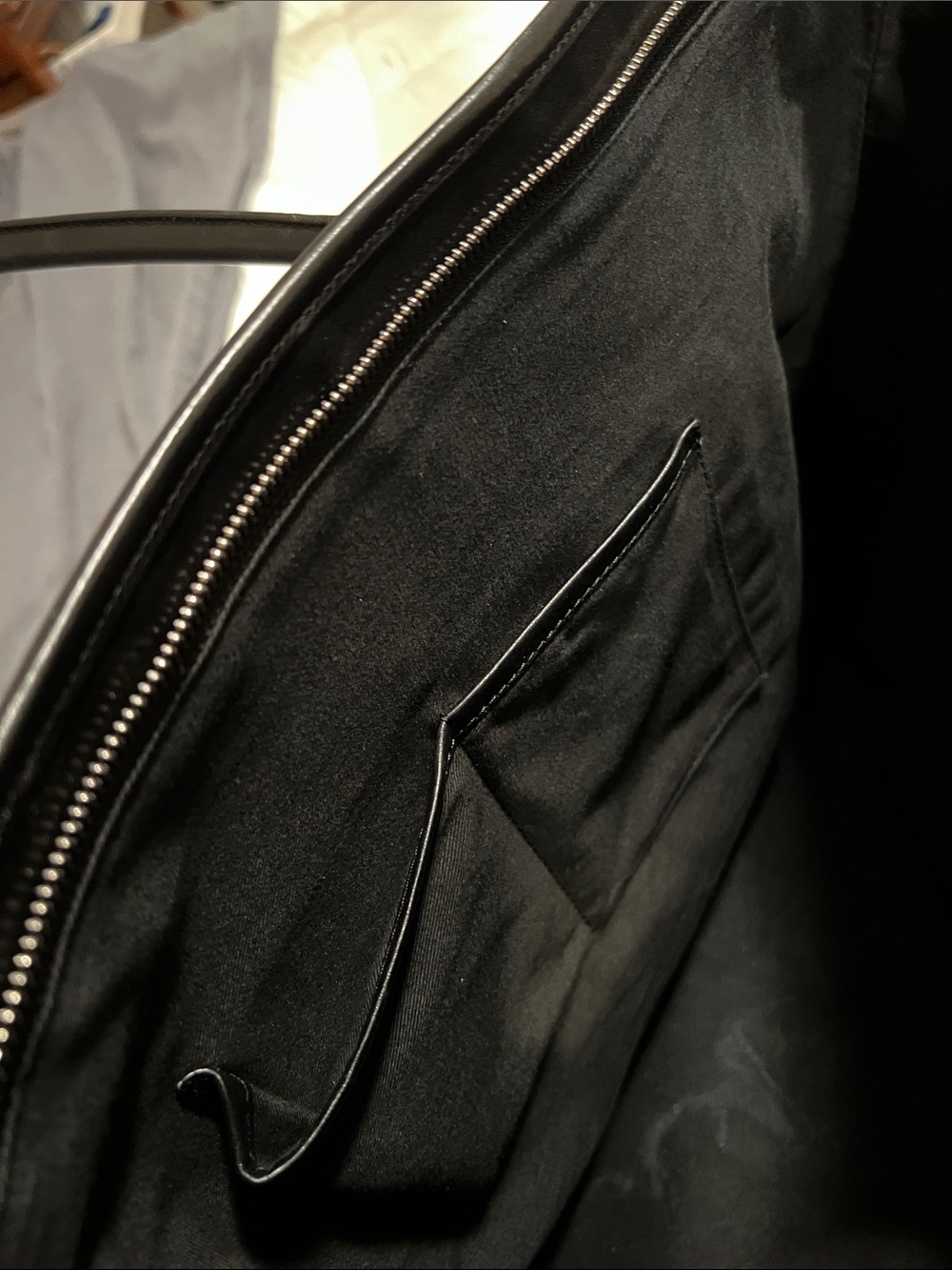 Italian Leather Tote - Picture 8 of 9